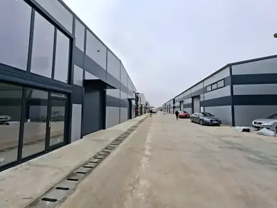 Vanzare hala cu parcare spatioasa in Stefanestii de Jos Ilfov